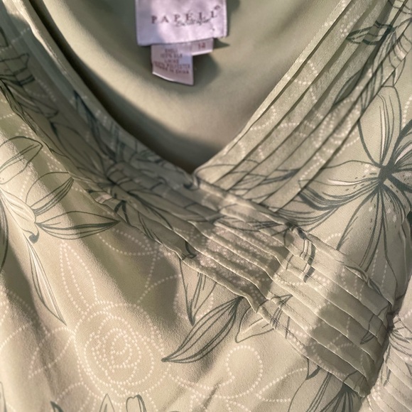 Beautiful Two Piece Set Adrianne Papell Botique - Picture 7 of 8